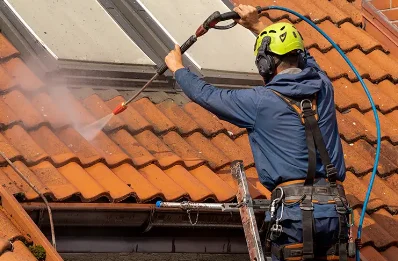 Démoussage et hydrofuge de toiture à Grimbosq